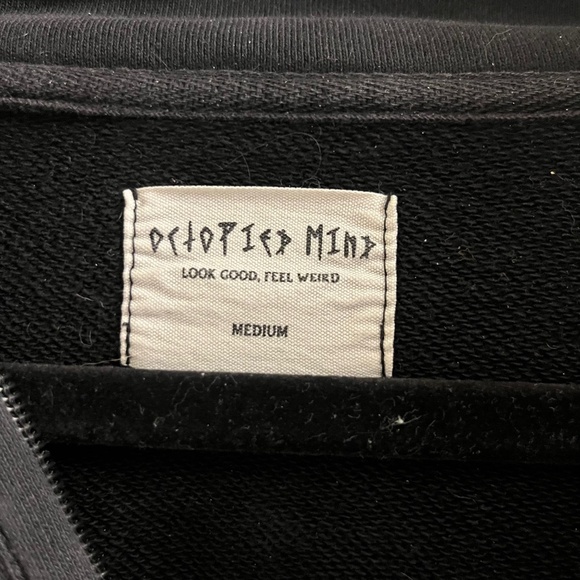 Octopied Mind Secretly Soft Black 1/4 Short Zip Sweater - Picture 6 of 6